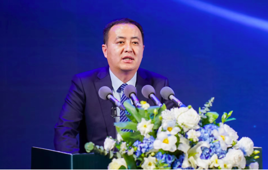 實(shí)力見證 | 多款新品首發(fā)，宇通重卡春季新品發(fā)布會(huì)隆重舉行