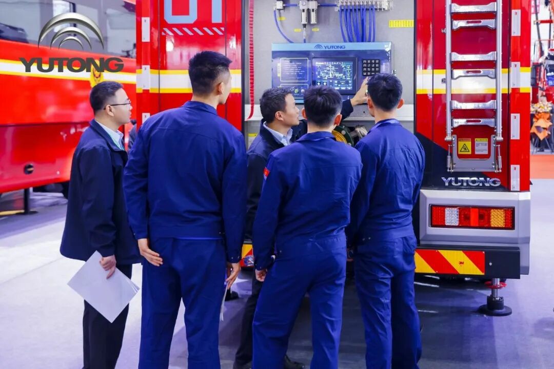 科技賦能實戰！宇通專用車亮相第二十一屆國際消防展
