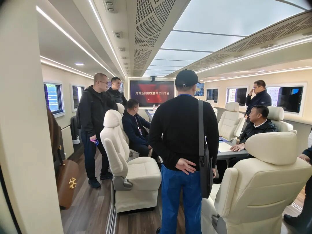 貼近實戰,高效保障!宇通專用車參加第十三屆全國礦山救援技能競賽裝備展 貼近實戰,高效保障!宇通專用車參加第十三屆全國礦山救援技能競賽裝備展