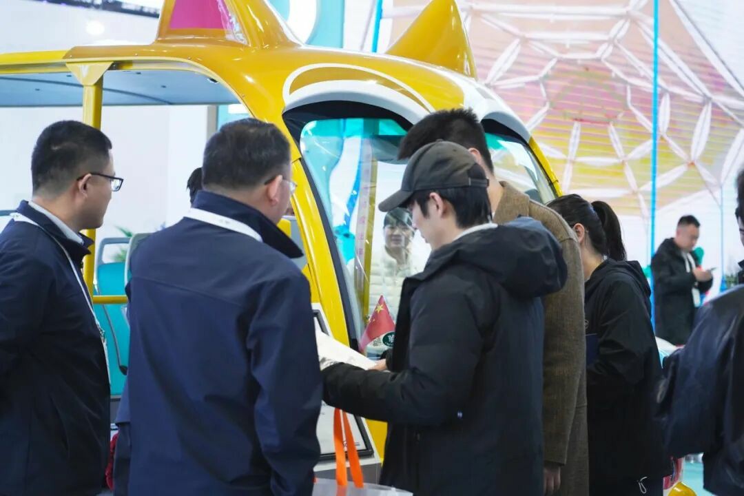 誠邀共赴 | 宇通專用車與您相約2025 中國(鄭州)旅游休閑娛樂產(chǎn)業(yè)博覽會