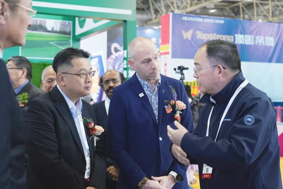 誠邀共赴 | 宇通專用車與您相約2025 中國(鄭州)旅游休閑娛樂產(chǎn)業(yè)博覽會