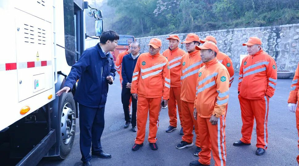 裝備煥新，潔護(hù)陽(yáng)泉！宇通環(huán)衛(wèi)助力山西點(diǎn)亮城市新景！