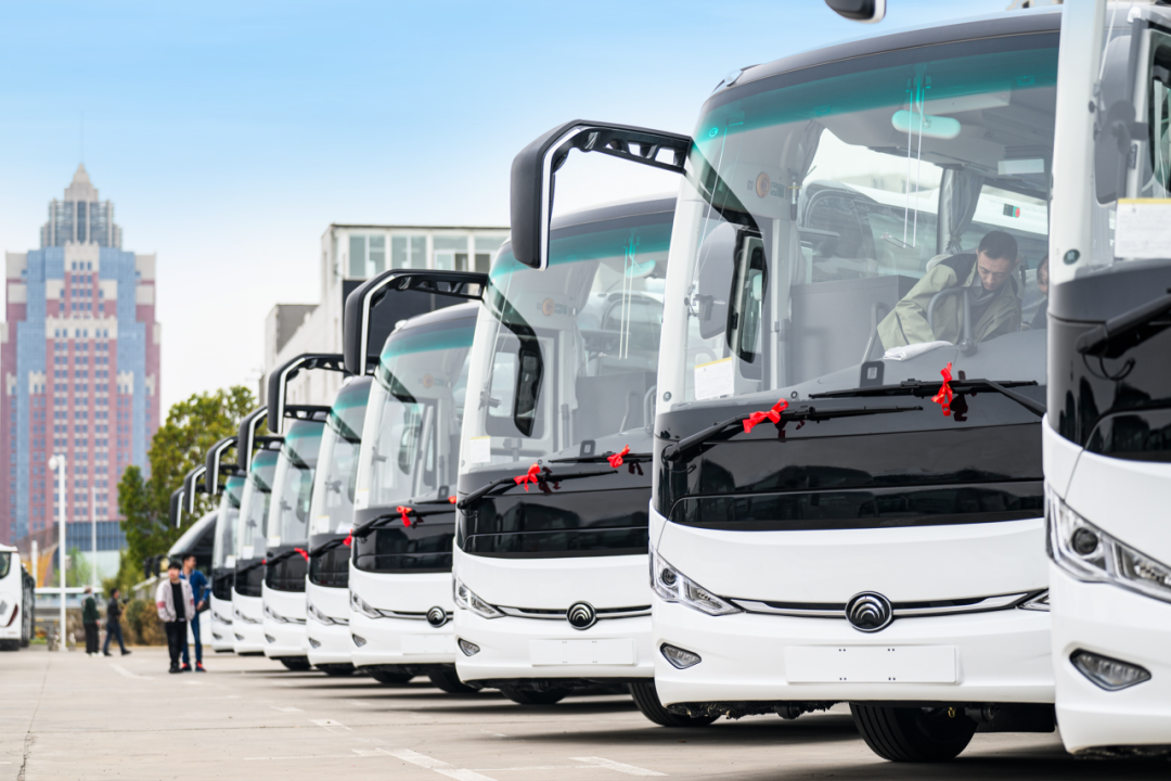 又100輛！宇通高端旅游客車再次批量交付新疆