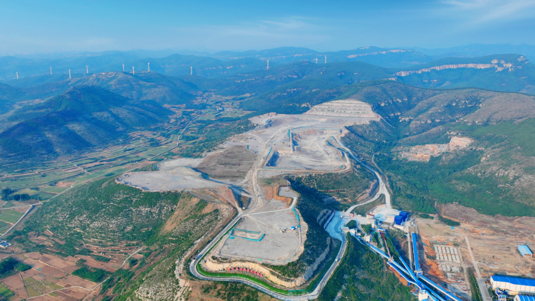 又一里程碑!宇通礦卡助力平陰山水石灰?guī)r礦實(shí)現(xiàn)全礦無人運(yùn)營! 圖片