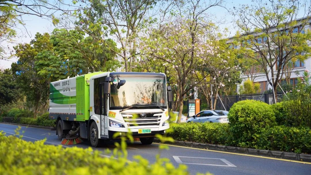 當“創新之作”遇上“創新之都”，宇通環衛全力守護深圳“綠”