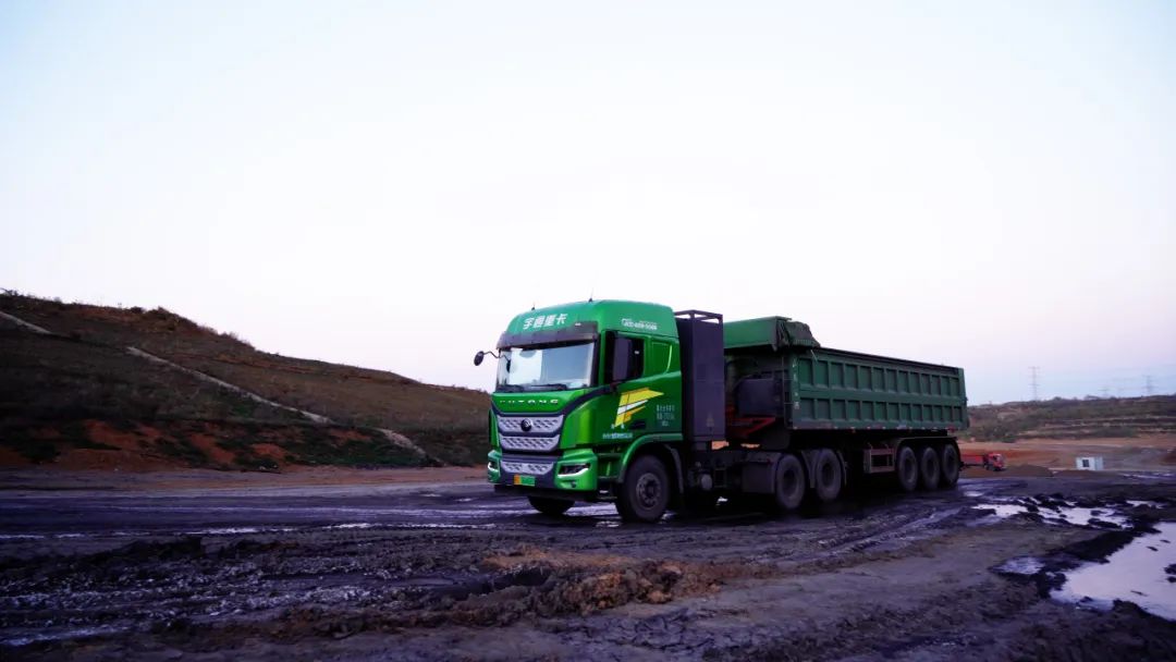 創(chuàng)富紀(jì)實錄 | 太卷了!宇通重卡一輛車每天節(jié)省800元 創(chuàng)富紀(jì)實錄 | 太卷了!宇通重卡一輛車每天節(jié)省800元