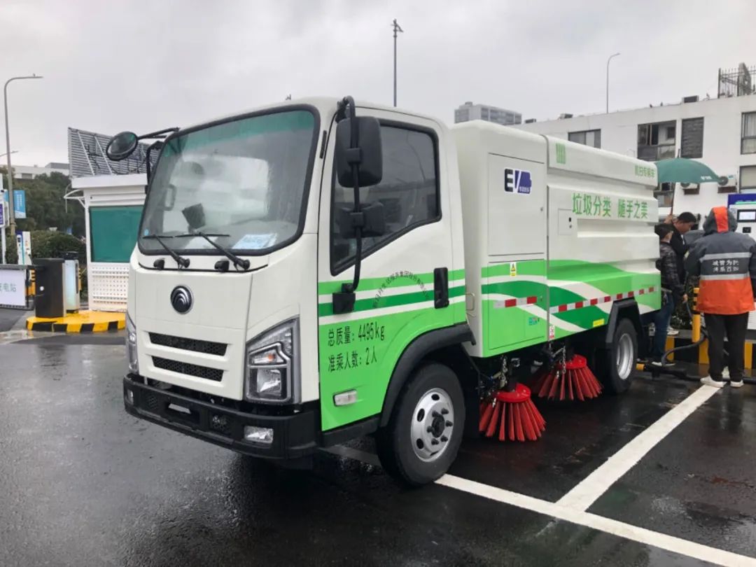 綠變寧波，電動先鋒┃宇通環衛助力“甬城”環衛車輛全面電動化