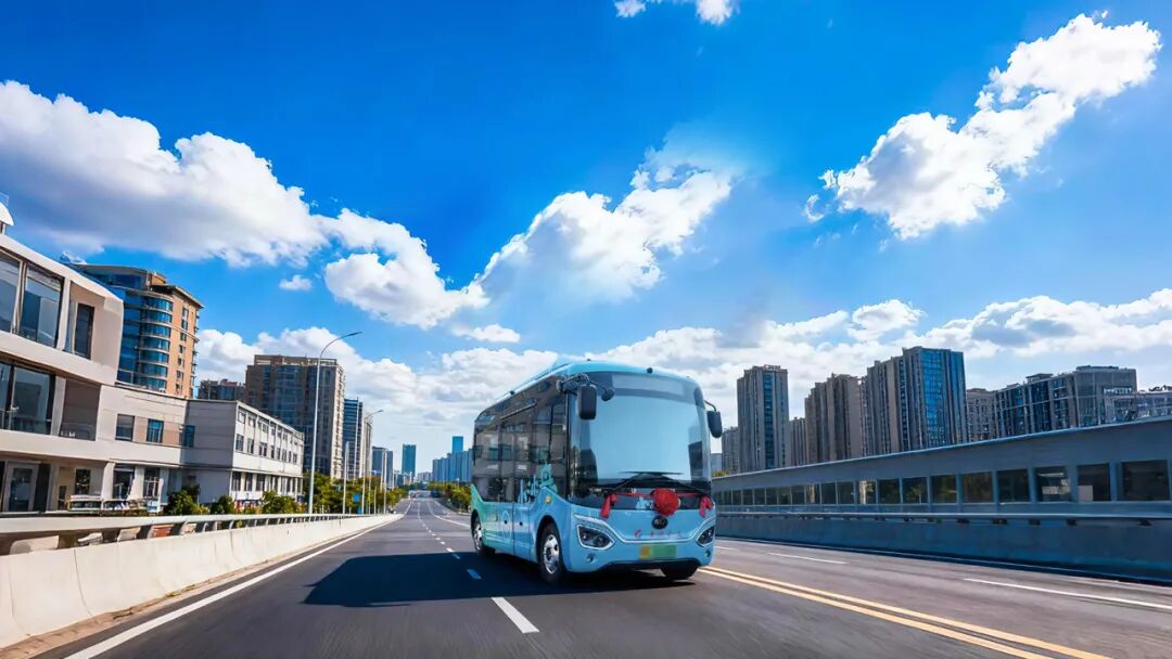 “以舊換新”政策延續！宇通“公交整體解決方案”持續助力