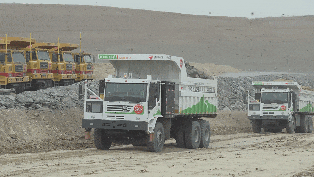 內(nèi)蒙古亞聯(lián)達機械設(shè)備有限公司：用宇通礦卡每公里只要1塊錢