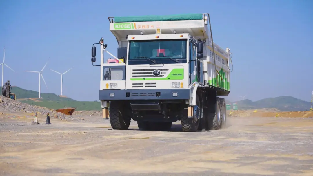 內(nèi)蒙古亞聯(lián)達機械設(shè)備有限公司：用宇通礦卡每公里只要1塊錢