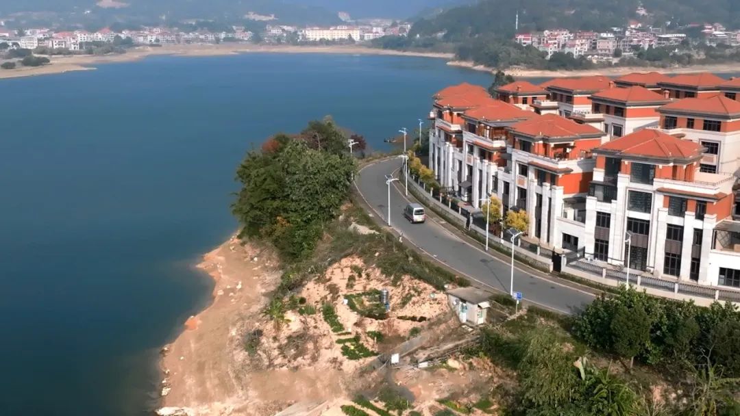 閩南“輕”行記：一輛宇通天駿，解鎖泉州的詩(shī)與遠(yuǎn)方