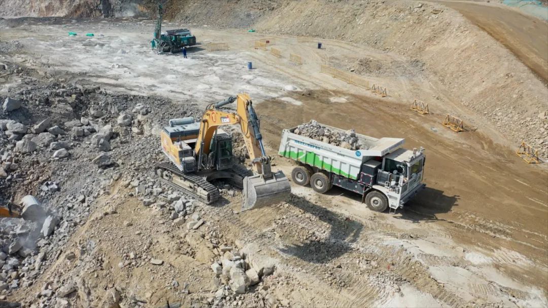 當(dāng)無人駕駛遇上礦山，看鳧山礦如何智能轉(zhuǎn)型